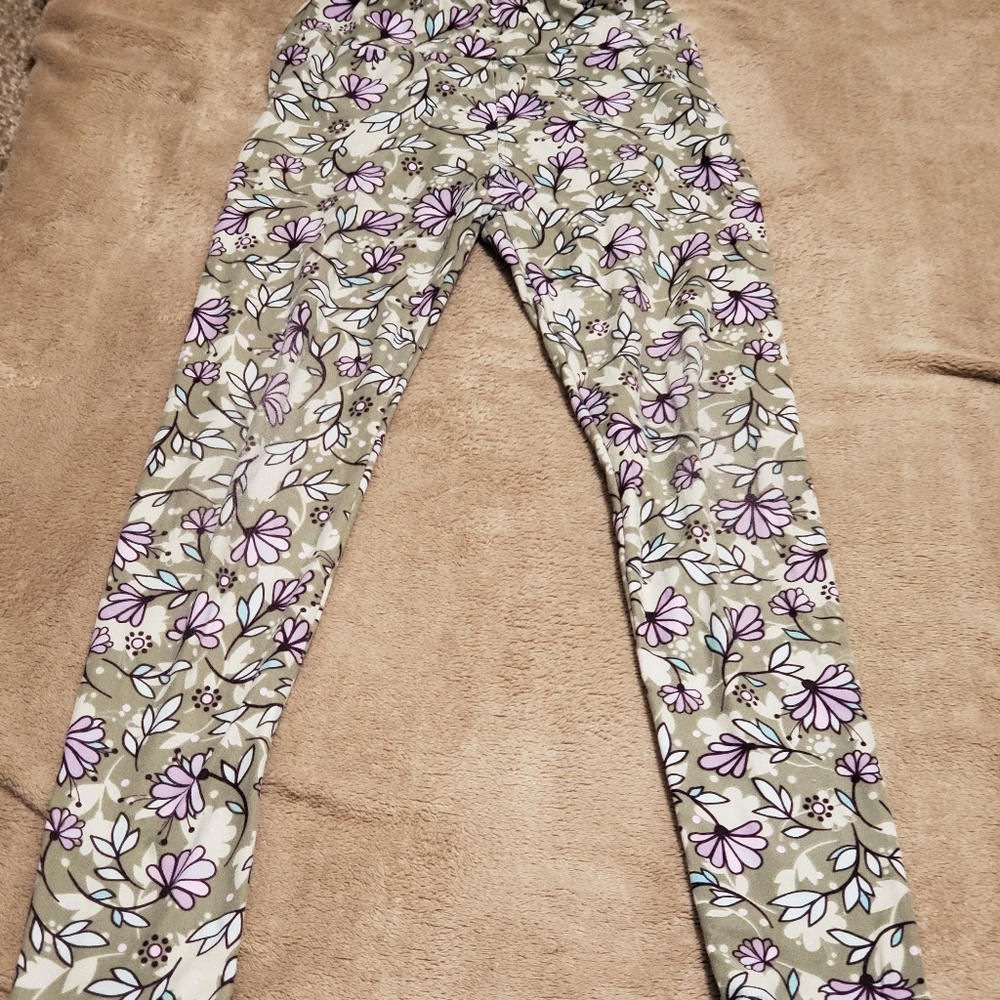LuLaRoe Girl's Tween Floral Leggings Bundle option